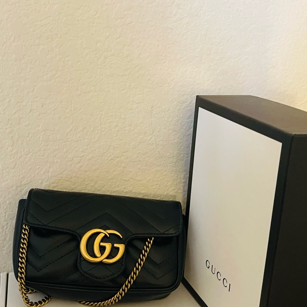 Authetic Gucci Marmont super mini bag - Picture 3 of 5